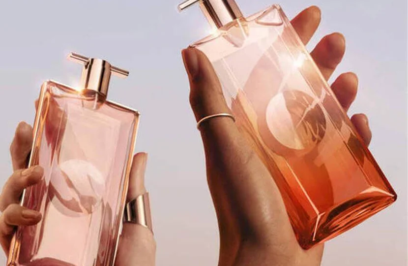 Perfumy, wody perfumowane i toaletowe – czym się różnią?